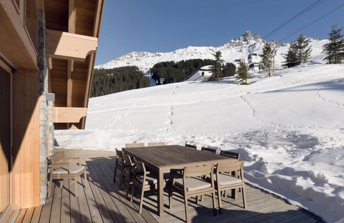 Meribel Centre Apartment | Antarès NAOS 203D - huge duplex luxury apartment ski in/ski out