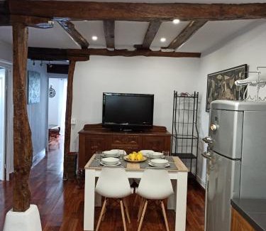 Mundaka Apartment | Antigua casa de pescadores con GARAJE PRIVADO