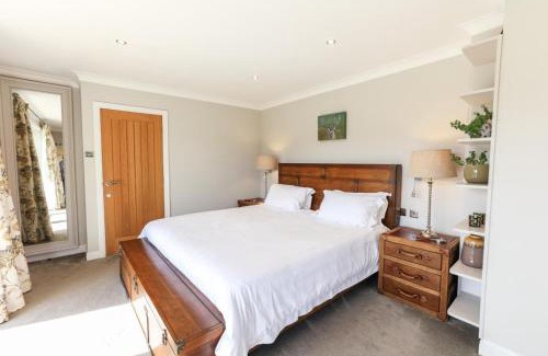 Goole House | Antler House