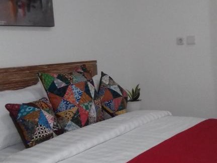 Padonan House | Anugrah Jaya Guest House