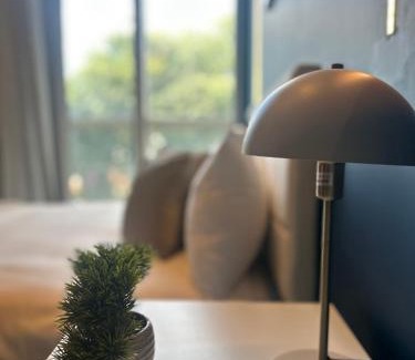 Manchester Apartment | AO Arena - Contemporary - MCR City Pad - Parking