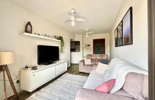 Barra da Lagoa Apartment | Ap 22 Charmoso e confortável 2 quartos c/AC