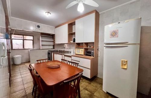 Barra da Lagoa Apartment | Ap 22 Charmoso e confortável 2 quartos c/AC