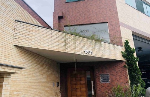 Zona Leste Apartment | Apartment with Netflix, air and nearby. to the mall