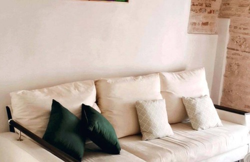Carmona Apartment | AP. La Teja