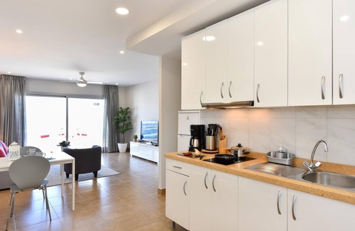 Las Palmas de Gran Canaria Apartment | Apartment over the sea Las Canteras MC by VillaGranCanaria