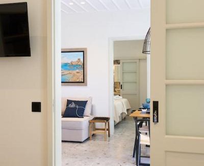 Paleopolis House | Apaggio Boutique House