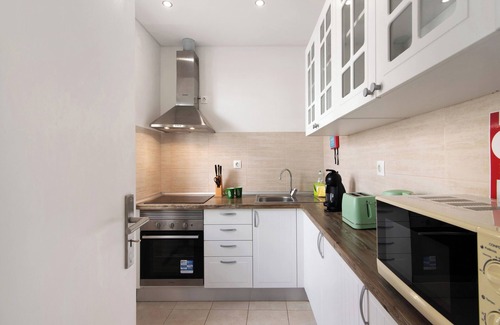 Vila Real Santo Antonio Apartment | Apartment 'The Fig House Vila Real De Santo' with Terrace and Air Conditioning