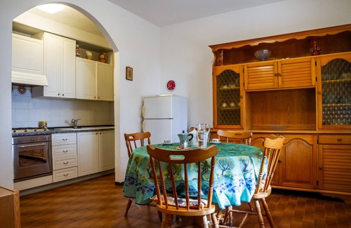 Le Rocchette Apartment | Apartment 'Villa Rodolfo' with Private Terrace, Private Garden and Air Conditioning