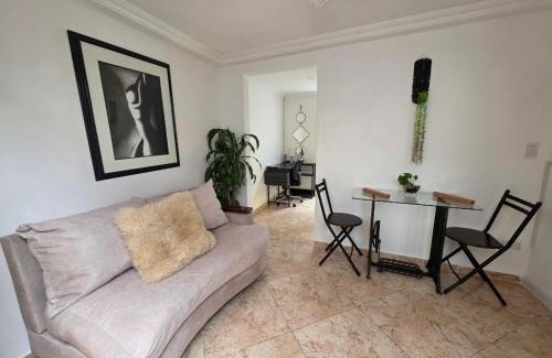 Guayabal Apartment | aparta-estudio cerca estación metro poblado