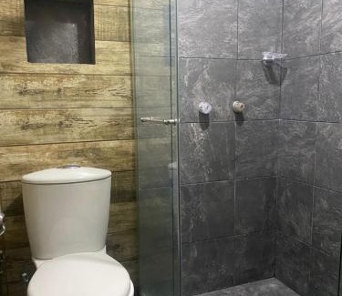 Estadio Apartment | APARTAMENT E1 AIRE ACONDICIONADO 100MT2, 4 HABTACIONES EN La MEJOR ZONA, LAURELES ESTADIo