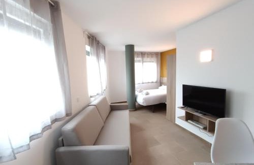 Santiago de Compostela Apartment | Apartamentos Turísticos Pontepedriña by Bossh! Hotels