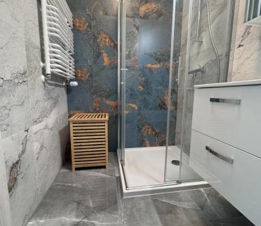 Gaski Apartment | Apartament Mika Let's Sea 73 Tuż przy plaży, klimatyzacja, basen