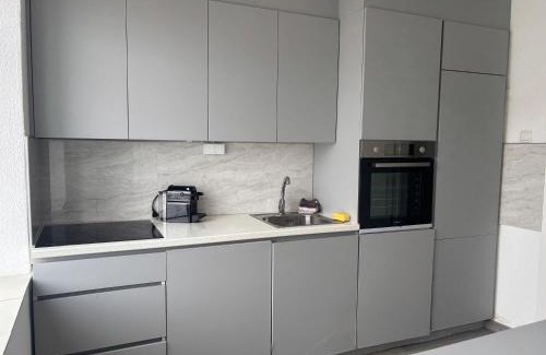 Komoran Apartment | Apartament zentrum,Gjilan