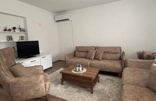 Komoran Apartment | Apartament zentrum,Gjilan