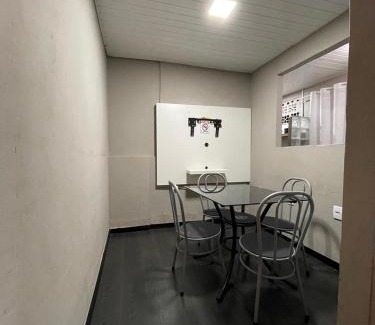 Centro Apartment | Apartamento 05 - Um quarto, sala e cozinha