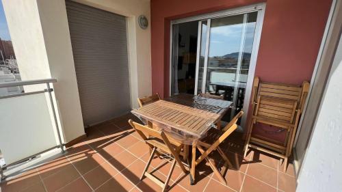 Santa Margarida Apartment | Apartamento acogedor con piscina en Santa Margarita