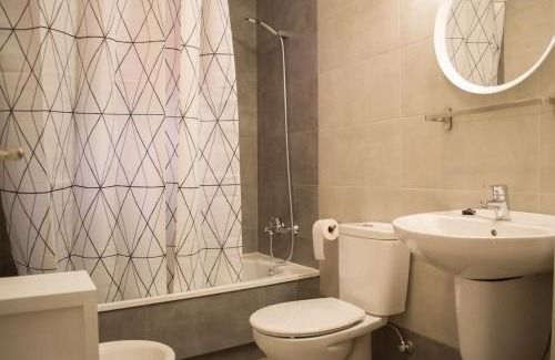 Lagunillas Apartment | APARTAMENTO AL LADO DE LA CASA DE PICASSO