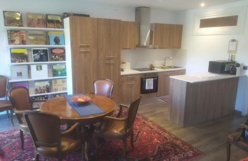 Angoustrine Apartment | Apartamento Angostrina
