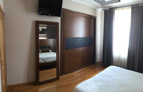 Padron Apartment | APARTAMENTO ANOVA