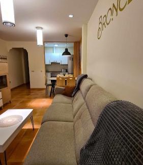 Riopar Apartment | Apartamento Bronce