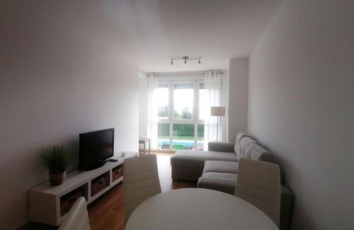 Suances Apartment | Apartamento céntrico con piscina y garaje