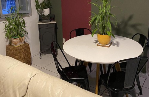 Leblon Apartment | Apartamento charmoso no melhor do Leblon.