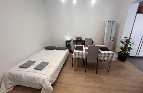 Camas Apartment | Apartamento Completo Z24 en Camas Sevilla