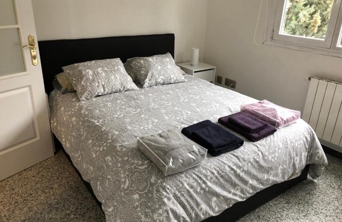 El Plantio Apartment | Apartamento con 5 Dormitorios en Madrid