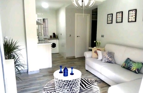 La Paz-Las Golondrinas Condo | Apartamento con estacionamiento