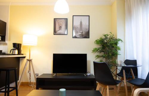 Pontevedra Apartment | Apartamento con garaje, céntrico y luminoso