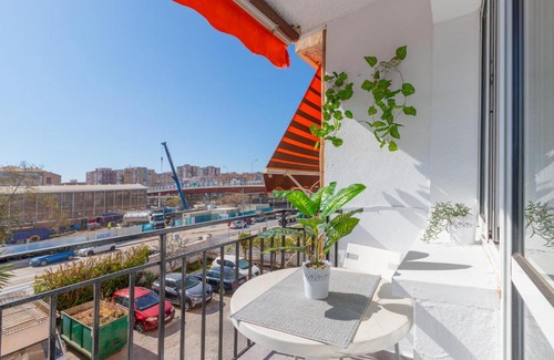 Cruz de Humilladero Apartment | Apartamento con terraza centrico