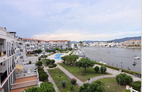 Castello d'Empuries Apartment | apartamento con vistas al lago ref 62