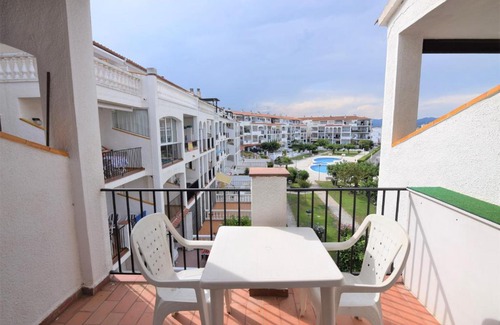 Castello d'Empuries Apartment | apartamento con vistas al lago ref 62