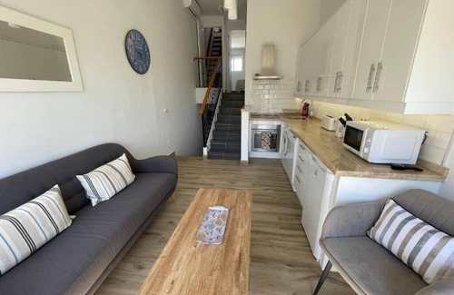 New Golden Mile Apartment | Apartamento de dos Dormitorios Reformado, en Primera Línea de Playa
