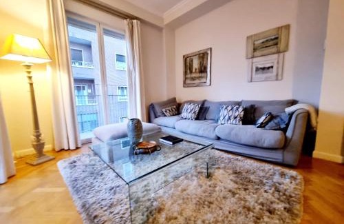 Los Remedios Apartment | Apartamento en Republica Argentina Triana