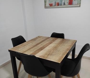 Castello de la Plana Apartment | Apartamento cerca del centro con parking gratuito