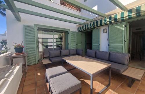 San Roque Apartment | Apartamento Golf de Lujo en Alcaidesa Vista al Mar