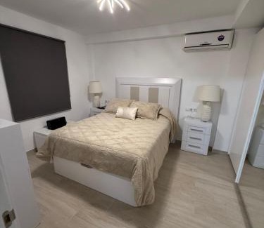 Churriana Apartment | Apartamento Heliomar