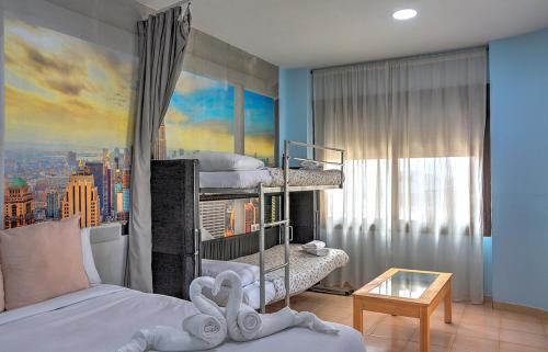 Triana Apartment | Apartamento Hotel Resitur
