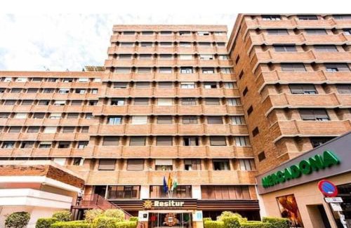 Triana Apartment | Apartamento Hotel Resitur