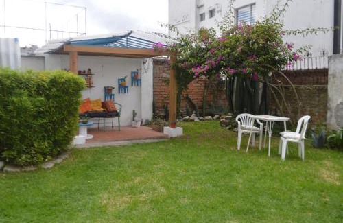 Quito Apartment | Apartamento independiente a 6 minutos de Mall el Jardín