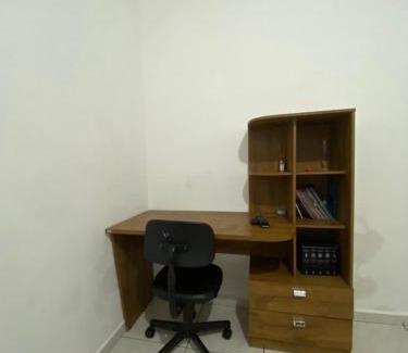 Veneza Apartment | Apartamento inteiro 02 quartos, no térreo - hospeda confortavelmente até 6 pessoas - Ipatinga -MG