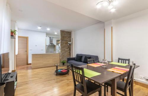 Castanos Apartment | Apartamento junto al Guggenheim con parking gratuito