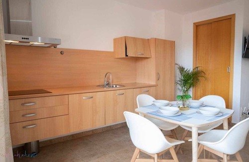 Punta Umbria Apartment | Apartamento Junto a la Playa con Piscina y Parking