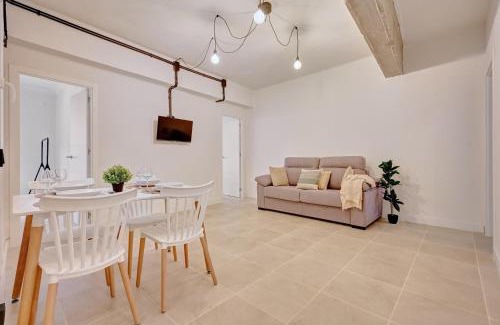 Logrono City Centre Apartment | Apartamento La Fábrica by Clabao