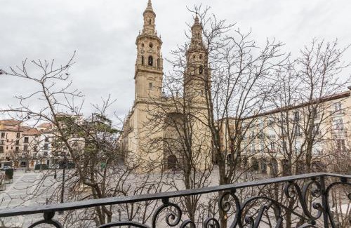 Logrono Historic Centre Apartment | Apartamento La Redonda Catedral y aire acondicionado