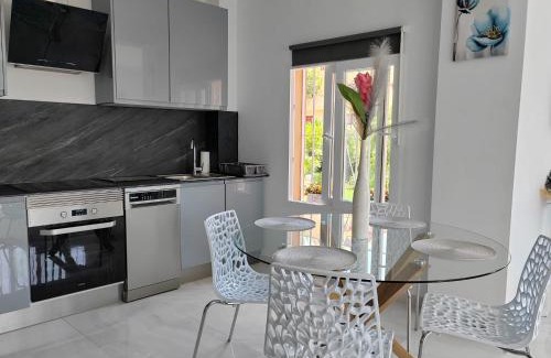 Benalmadena Costa Apartment | Apartamento La Torre,200m hasta la playa