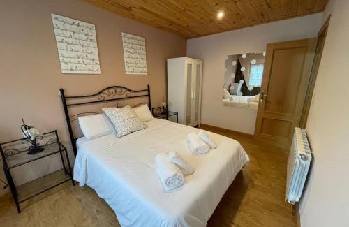 Cerredo Apartment | Apartamento La Veiga