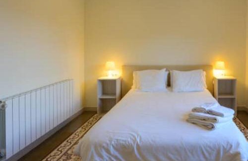 Barri Vell Apartment | Apartamento Les Pedreres